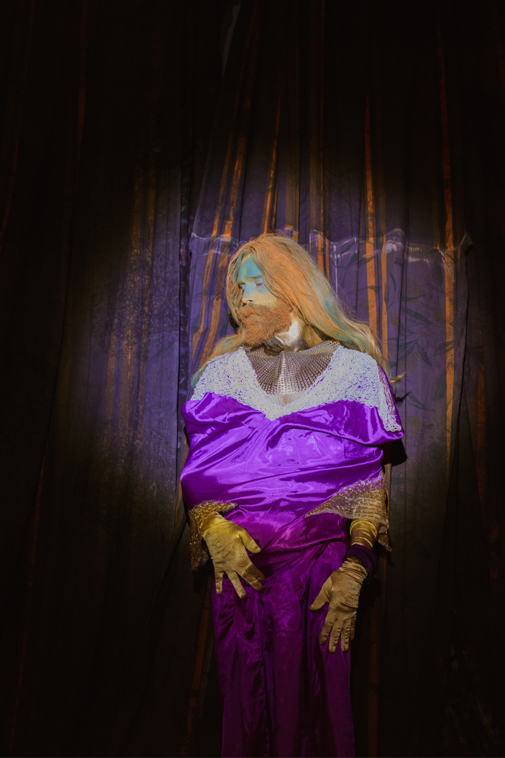 В Музее АРТ4 продолжается выставка Данилы Полякова «Бабец» (фото 3)