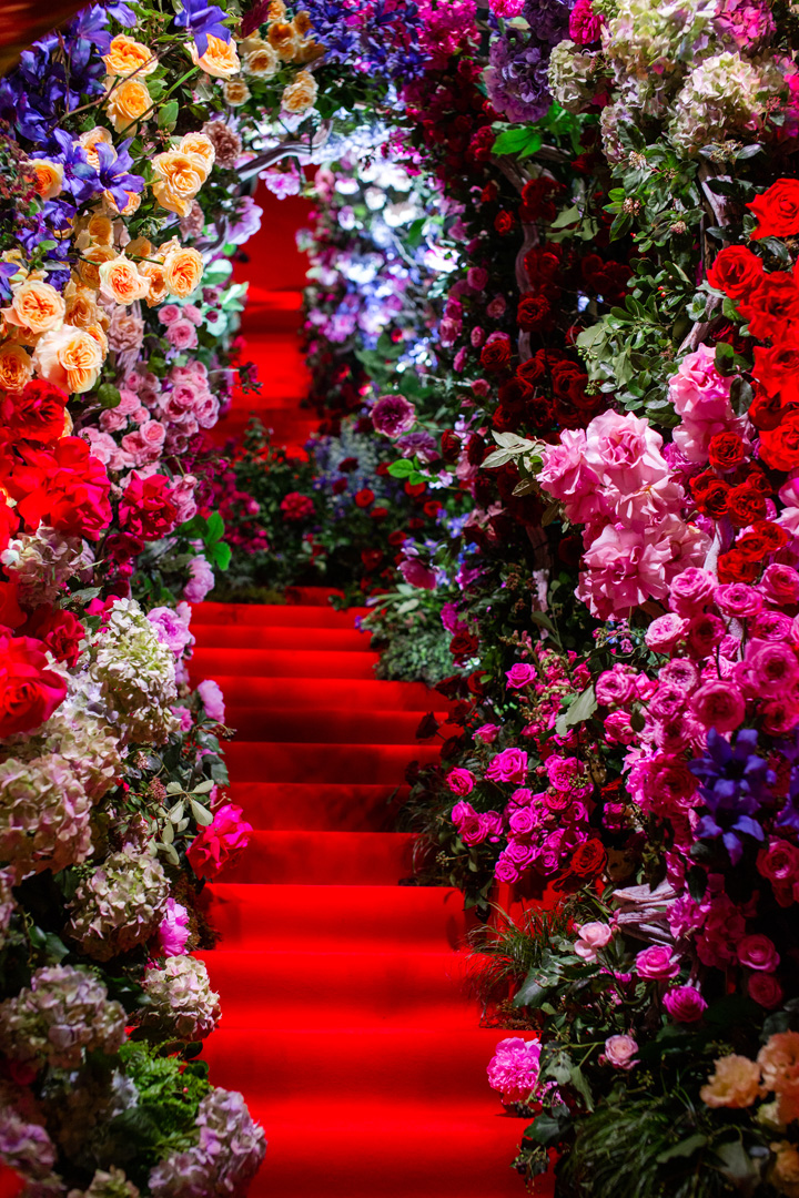 Выставка для Nina Ricci и инсталляция для Chanel: что нам нужно знать о бюро Visionar (фото 12)