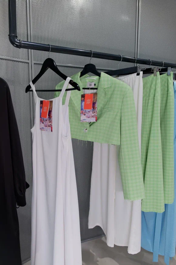 Бренд SHI-SHI представил летнюю коллекцию, посвященную авторскому ручному труду (фото 7)