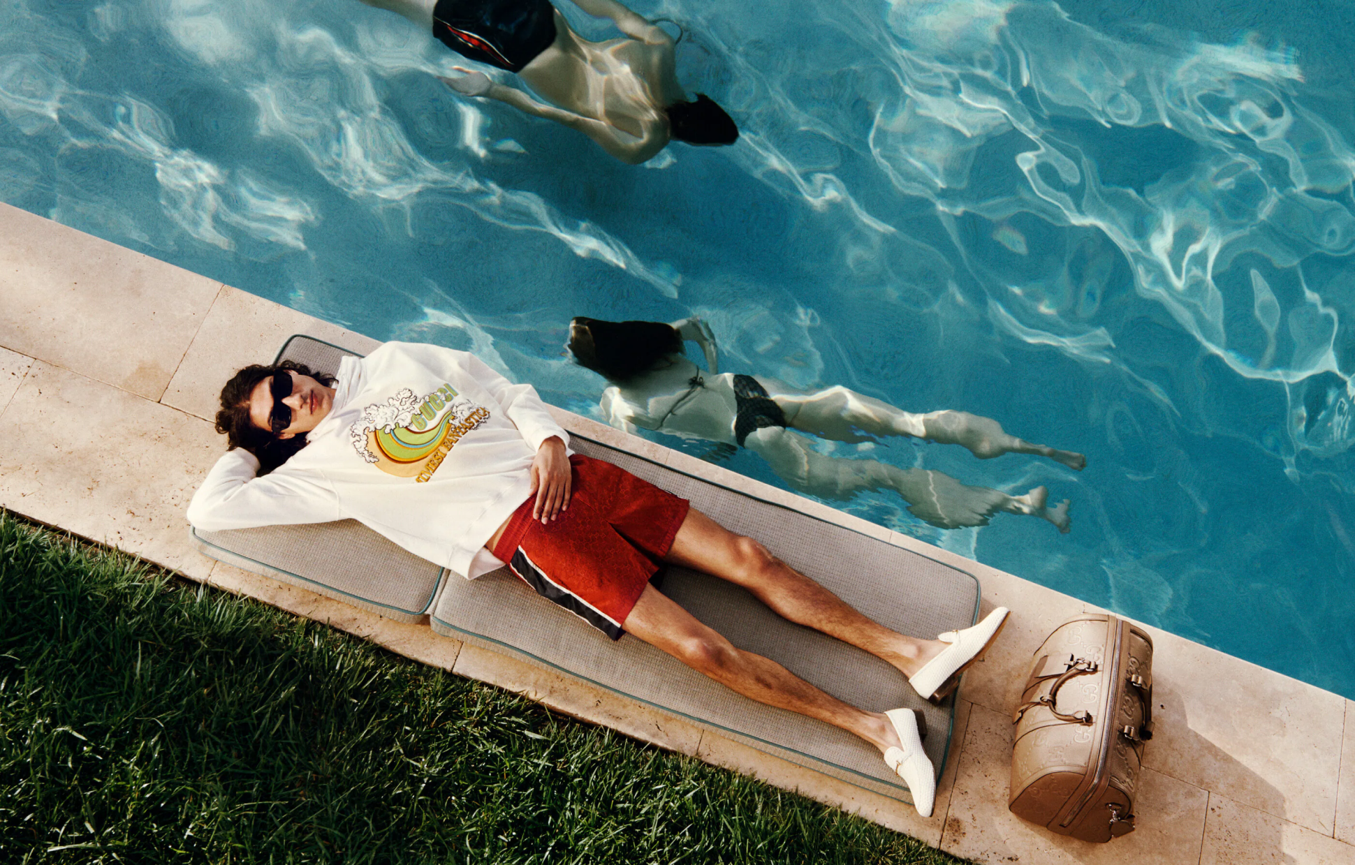 Фото дня: летняя кампания Gucci Summer Stories 2023 (фото 1)