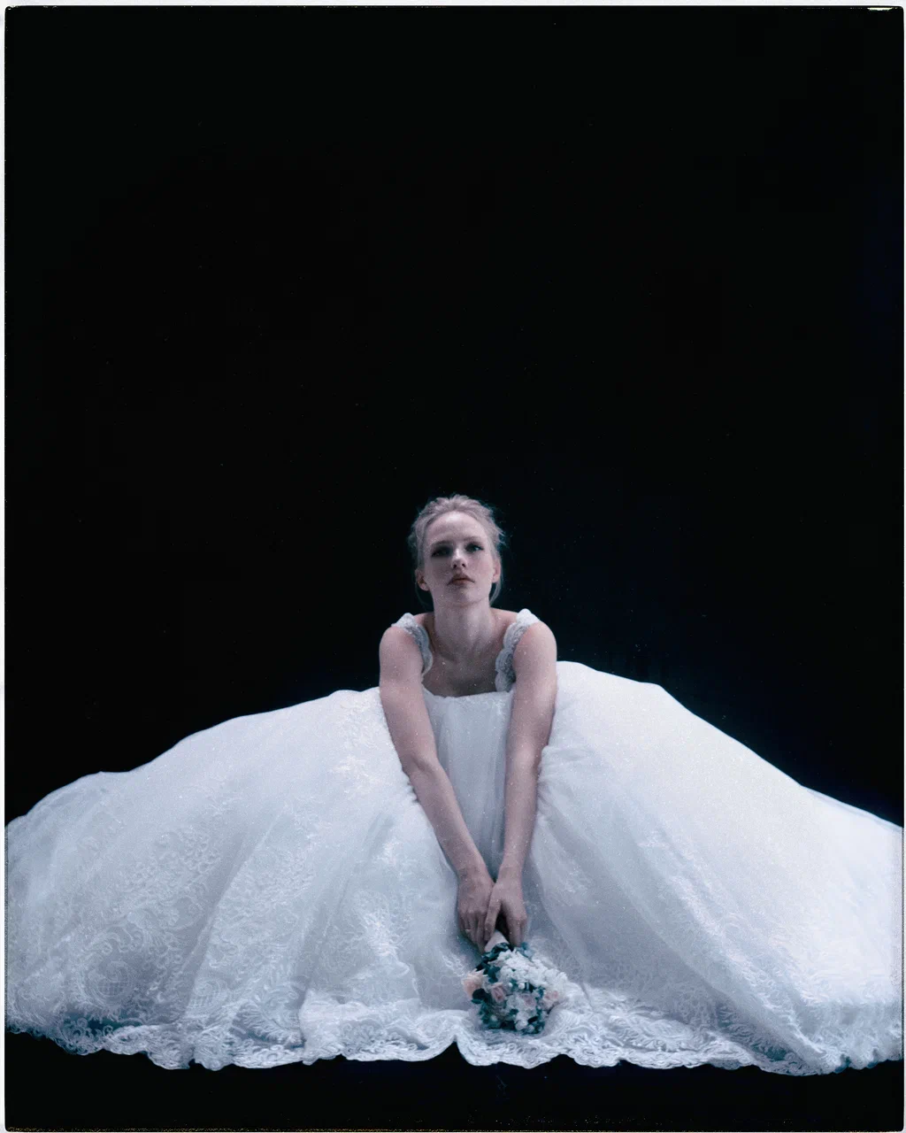 То ли воля, то ли неволя: актриса Елизавета Базыкина — о спектакле «Богатые невесты. Новый сезон» (фото 3)
