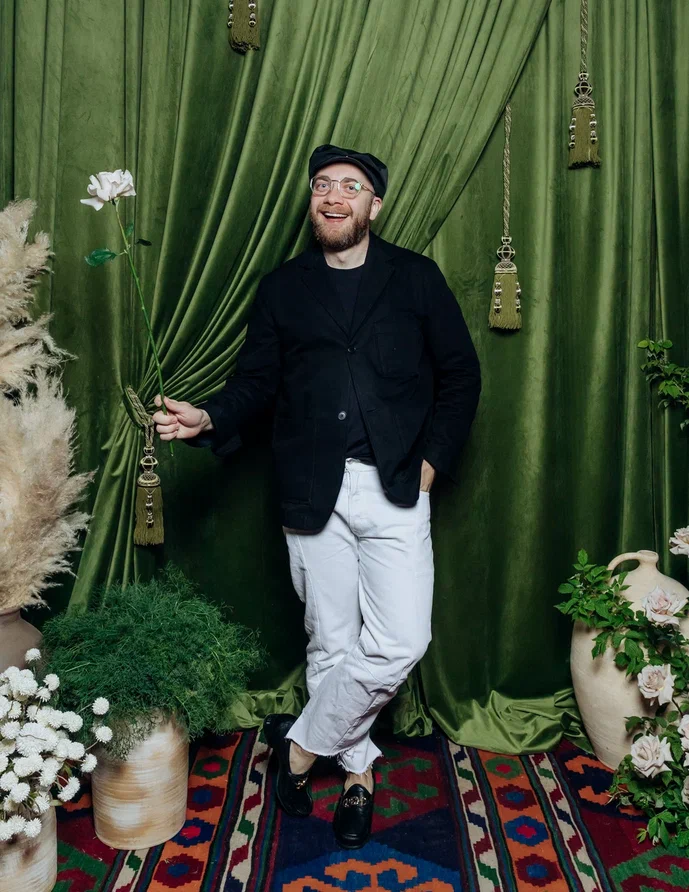 Катя Мухина, Ян Яновский, Евгения Линович и Маша Федорова посетили ужин в «Ткемали» (фото 15)