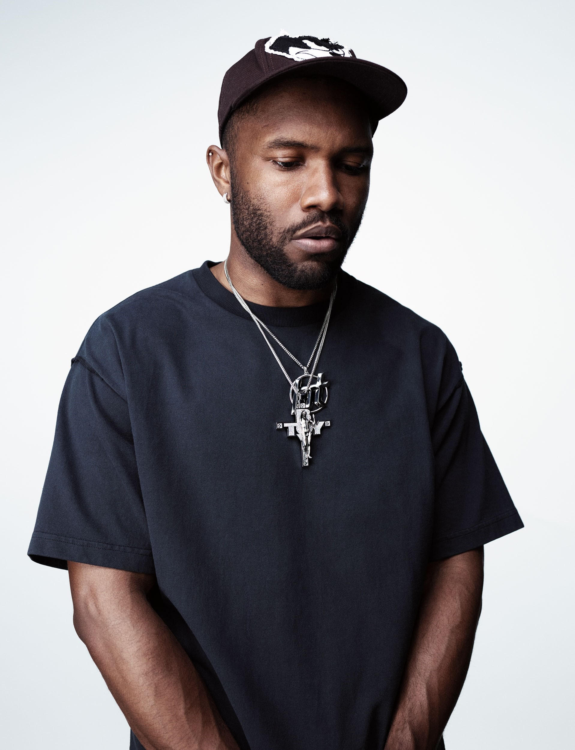 Фрэнк Оушен представит новую фотокнигу «Mutations» (фото 4)