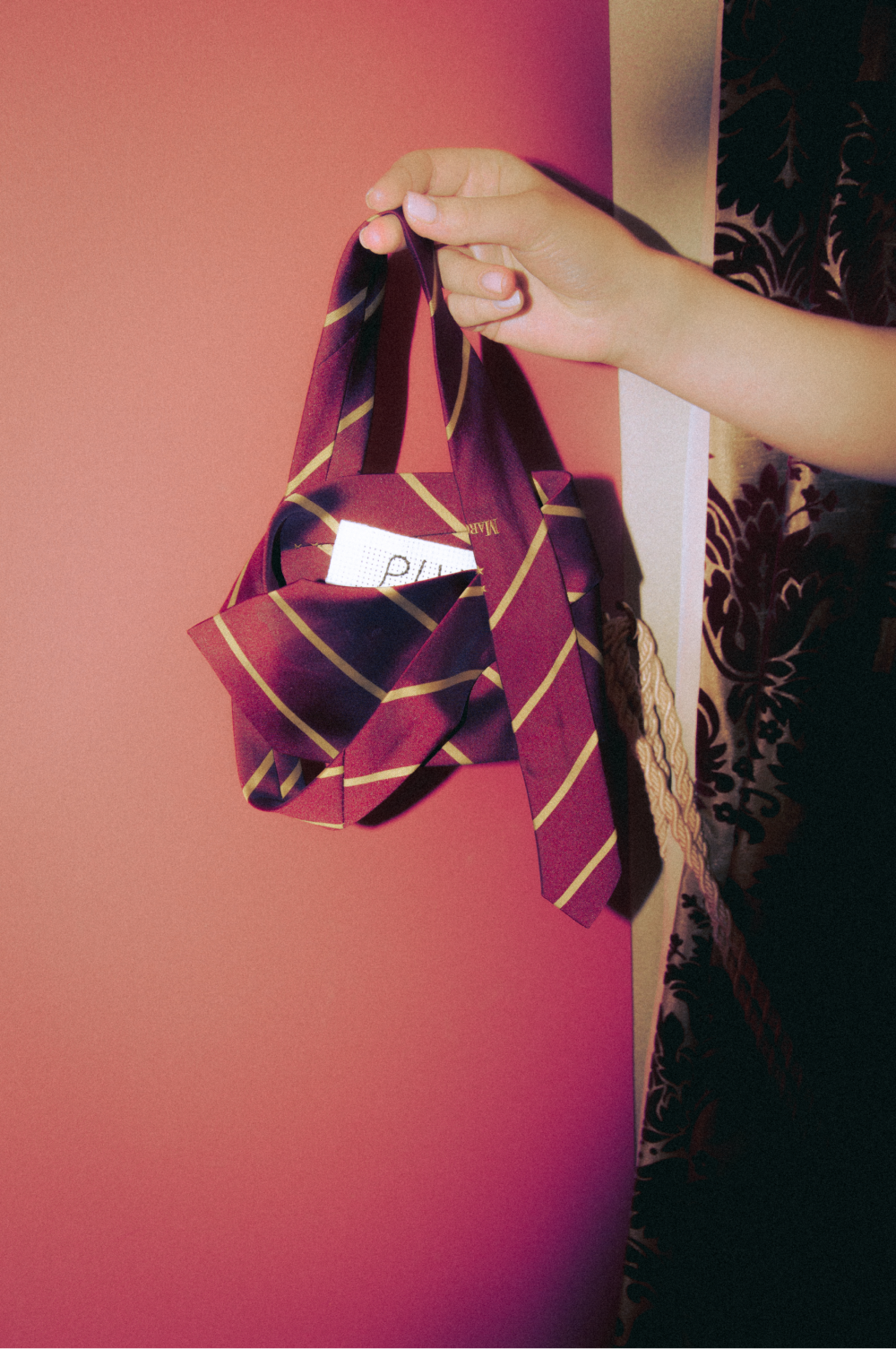 Бутик-отель Marco Polo представляет уникальную апсайкл-капсулу одежды и аксессуаров (фото 2)