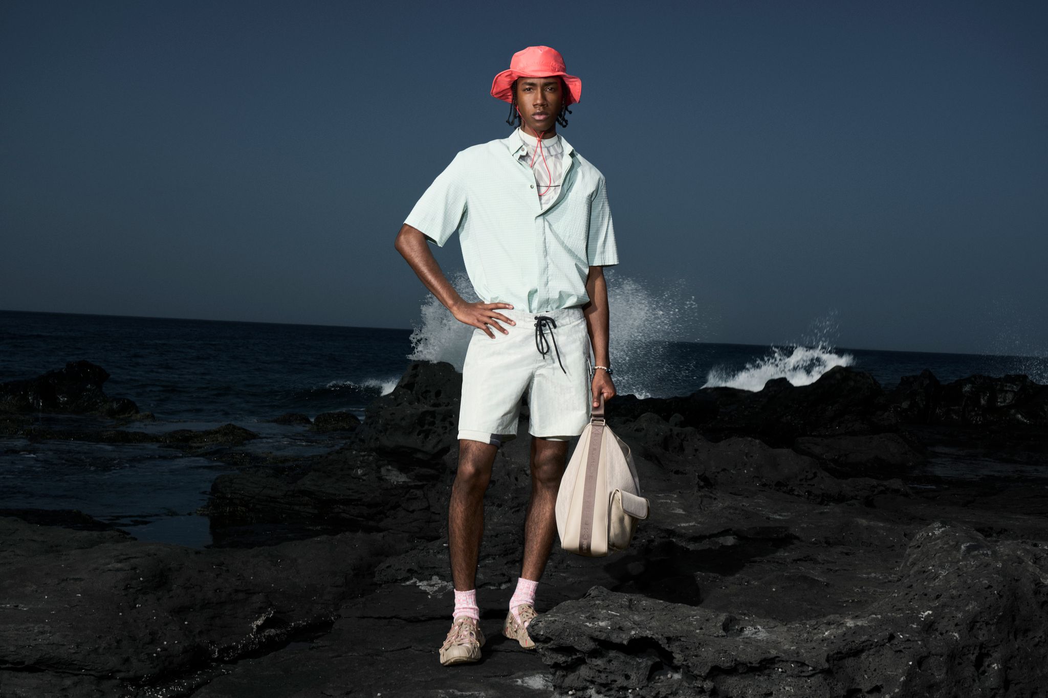 Dior выпустил экологичную капсулу пляжной одежды (фото 7)