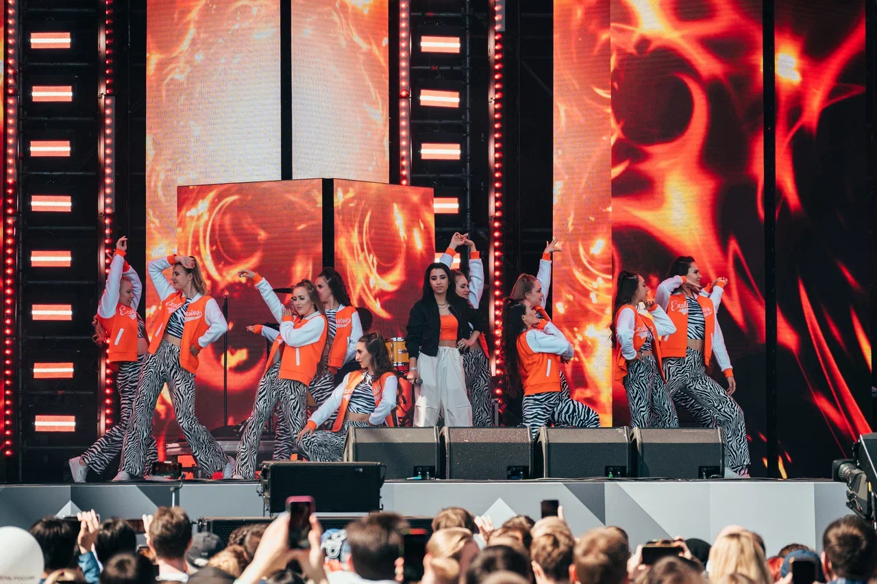 У «Газпром Арены» состоялся масштабный спортивно-музыкальный фестиваль (фото 2)