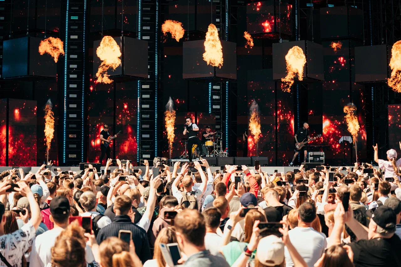 У «Газпром Арены» состоялся масштабный спортивно-музыкальный фестиваль (фото 2)