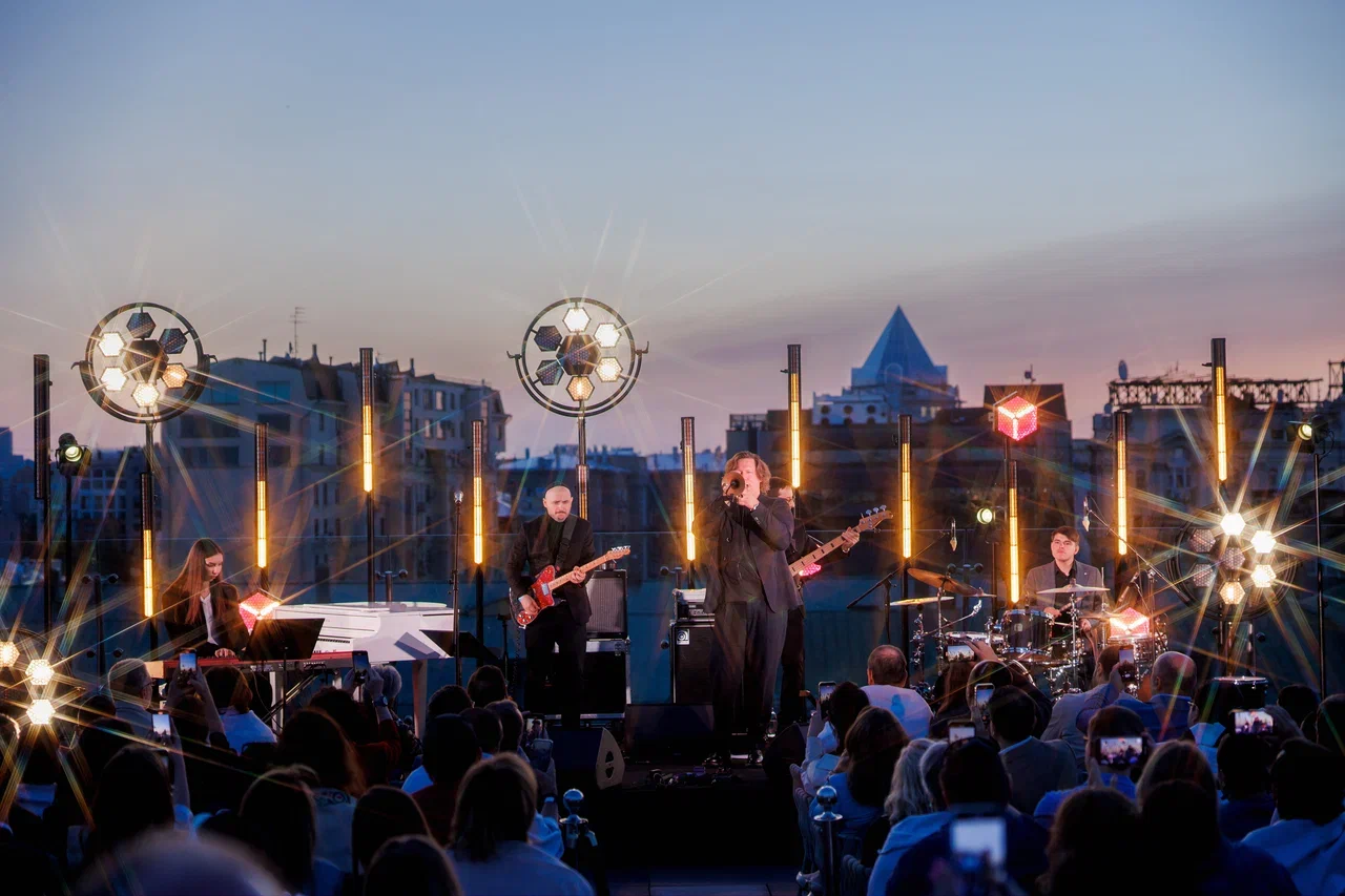 Вадим Эйленкриг и Даниил Крамер сыграли на благотворительном концерте «А-Клуба» и Solomon.help (фото 3)