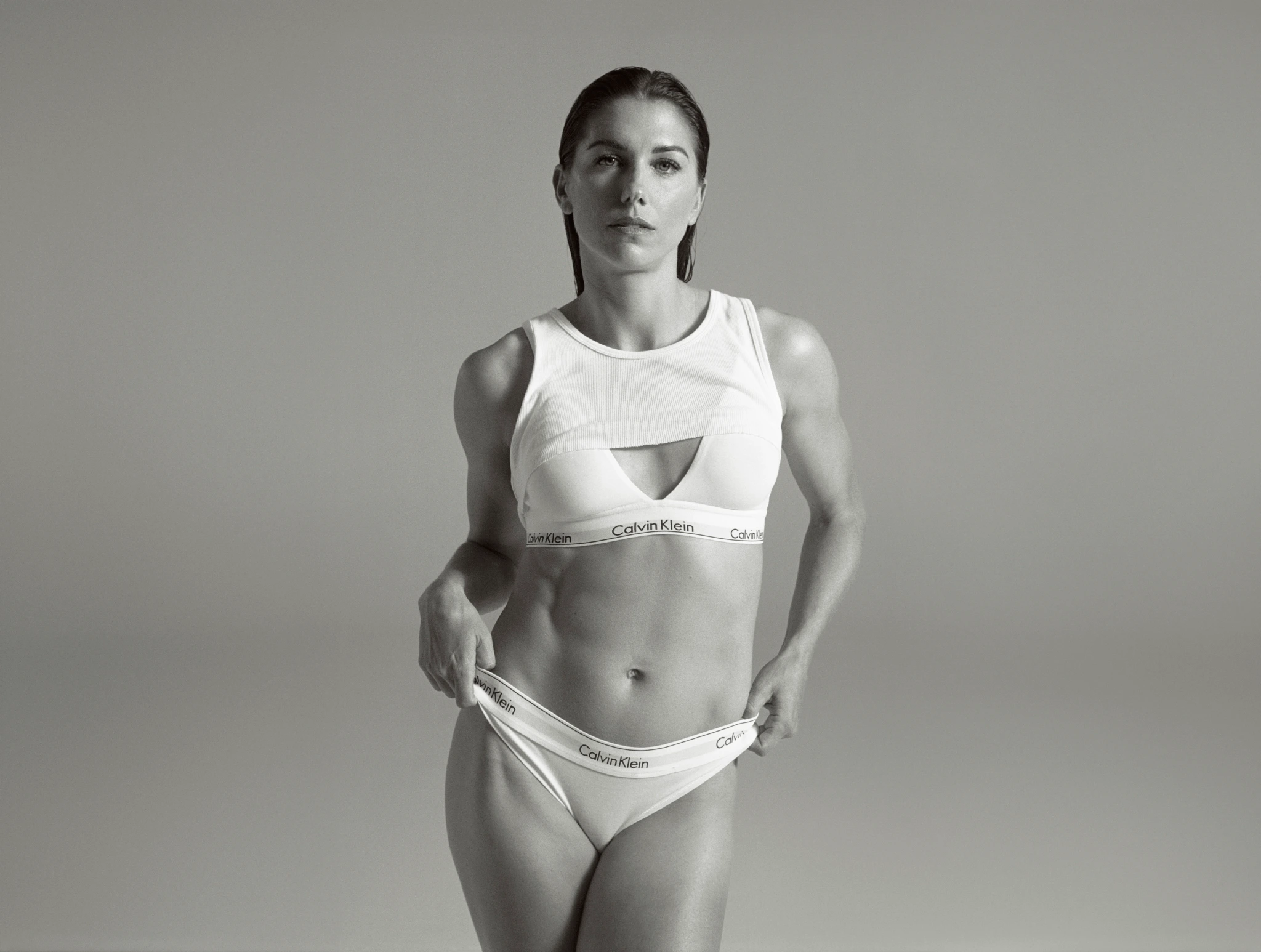 Calvin Klein показал новую кампанию — главными героями стали спортсменки (фото 2)