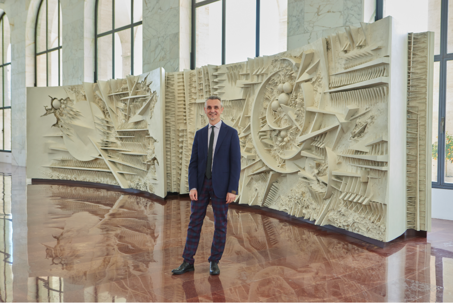 Fendi отмечает новое сотрудничество с фондом Арнальдо Помодоро выставкой (фото 1)