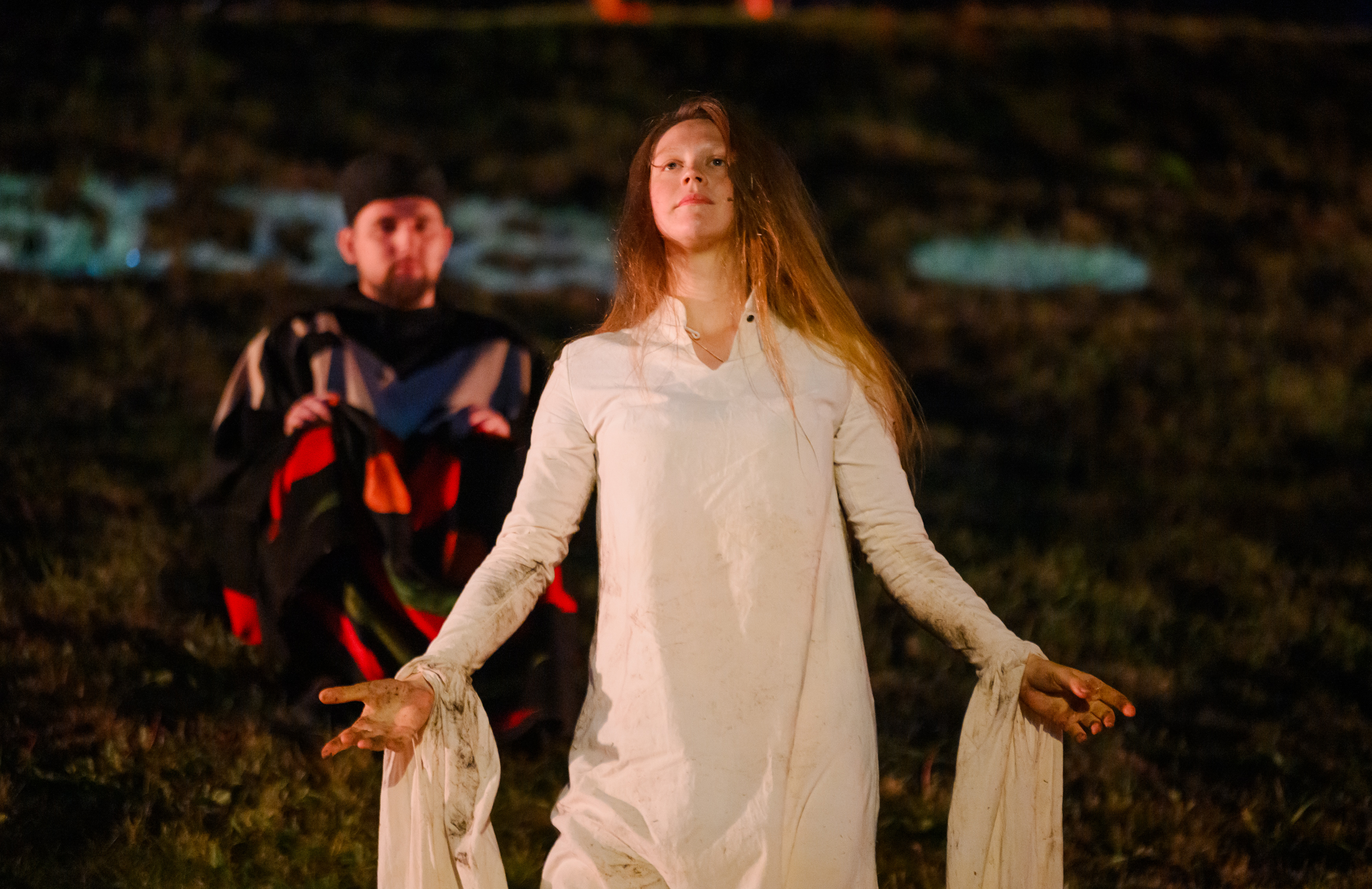 Front подготовил костюмы для исполнительниц главных ролей оперы «Поэма горы» (фото 2)