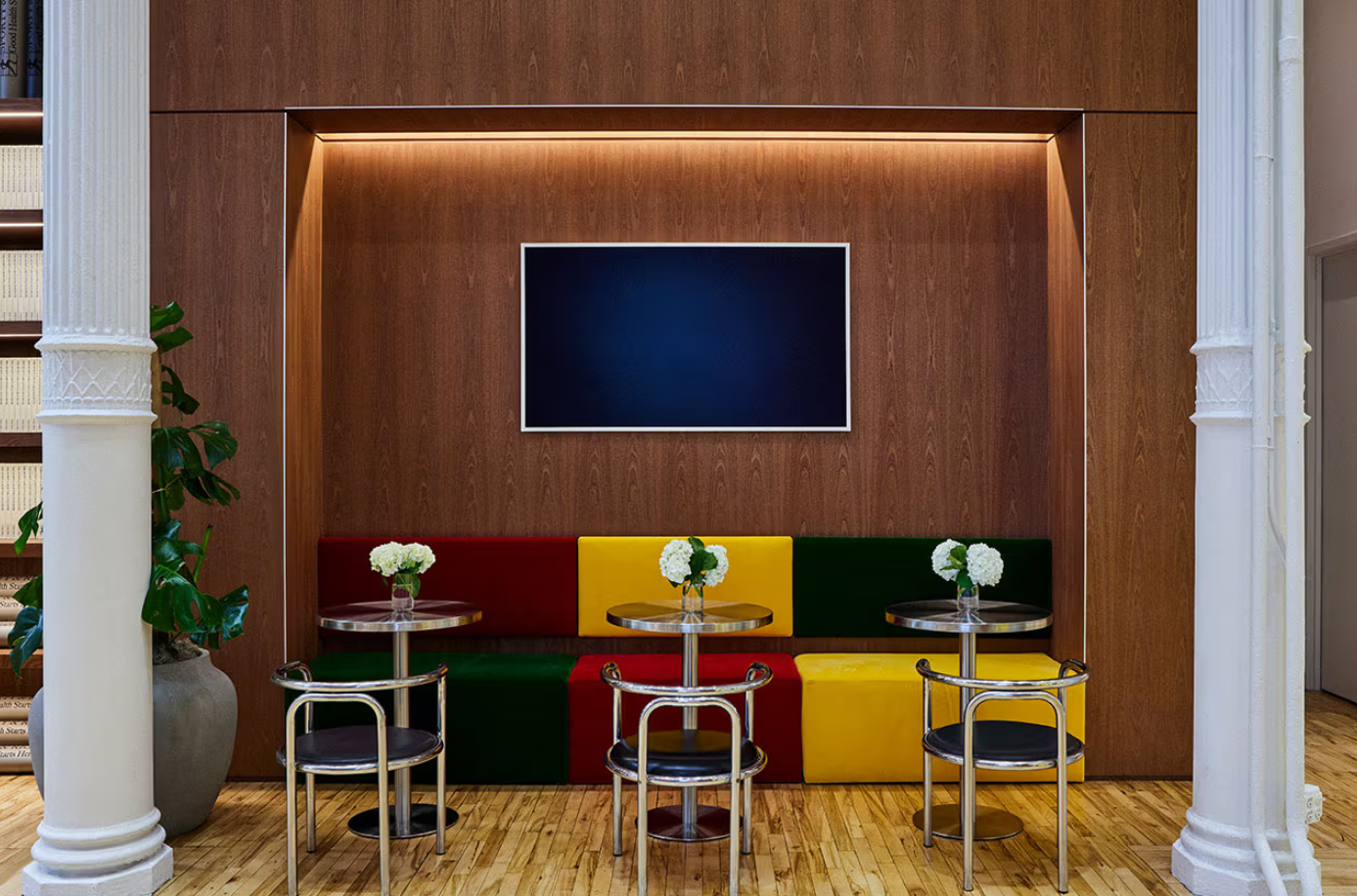 Sporty & Rich открыл первый офлайн-магазин в Нью-Йорке (фото 4)