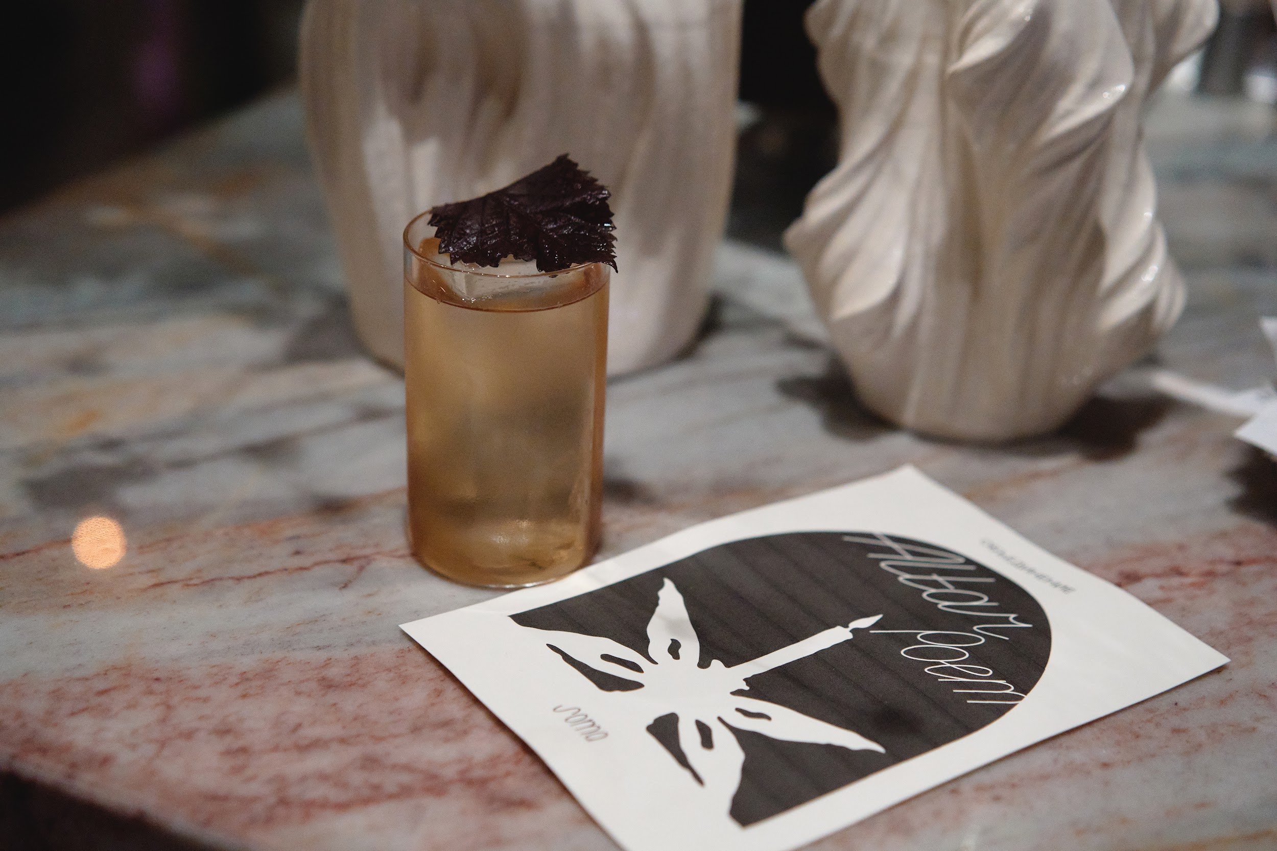 В ресторане Soma прошла вечеринка, посвященная открытию выставки Altar Poem (фото 2)