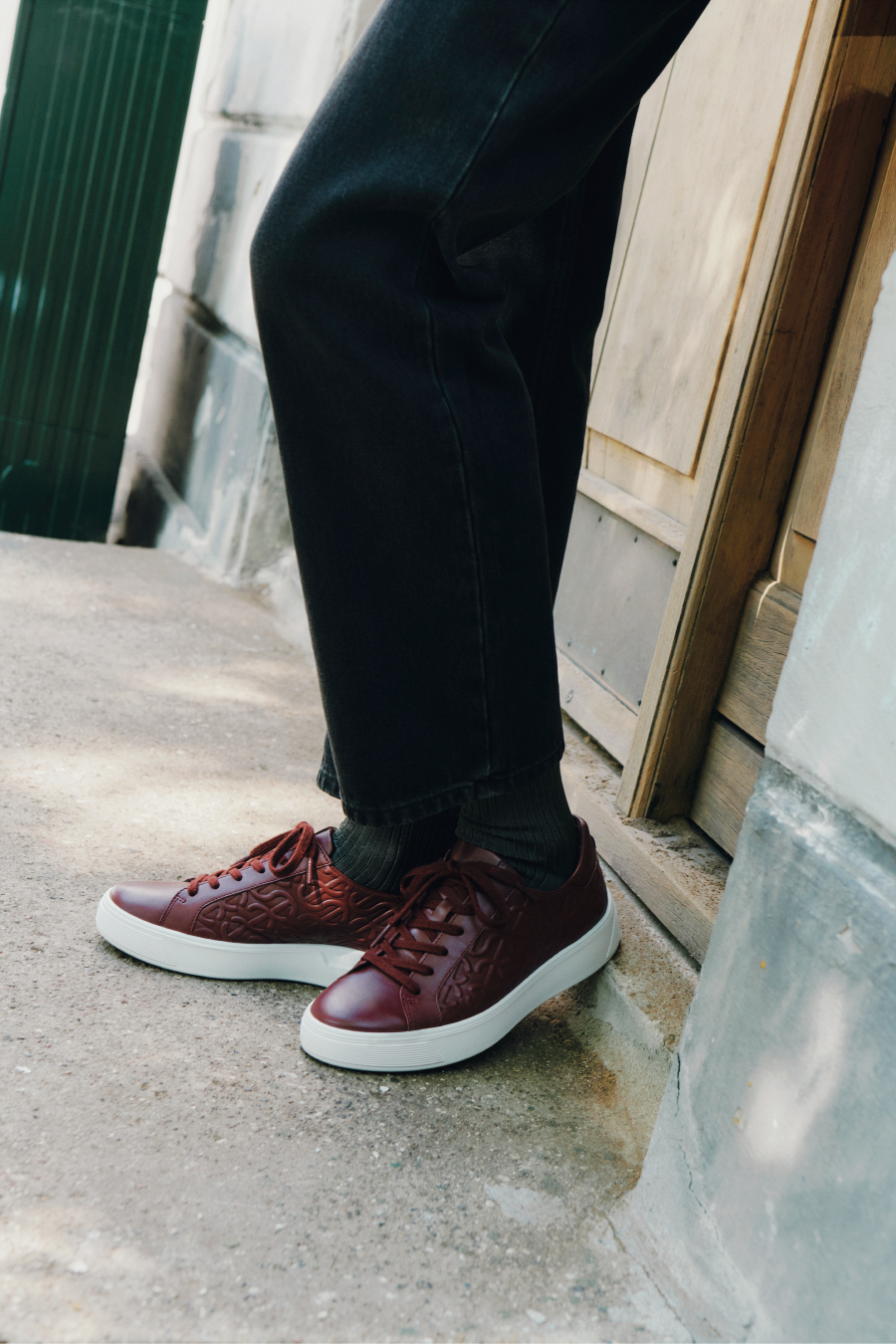 Ecco выпустил кеды на платформе и новые расцветки коллекции Street (фото 6)