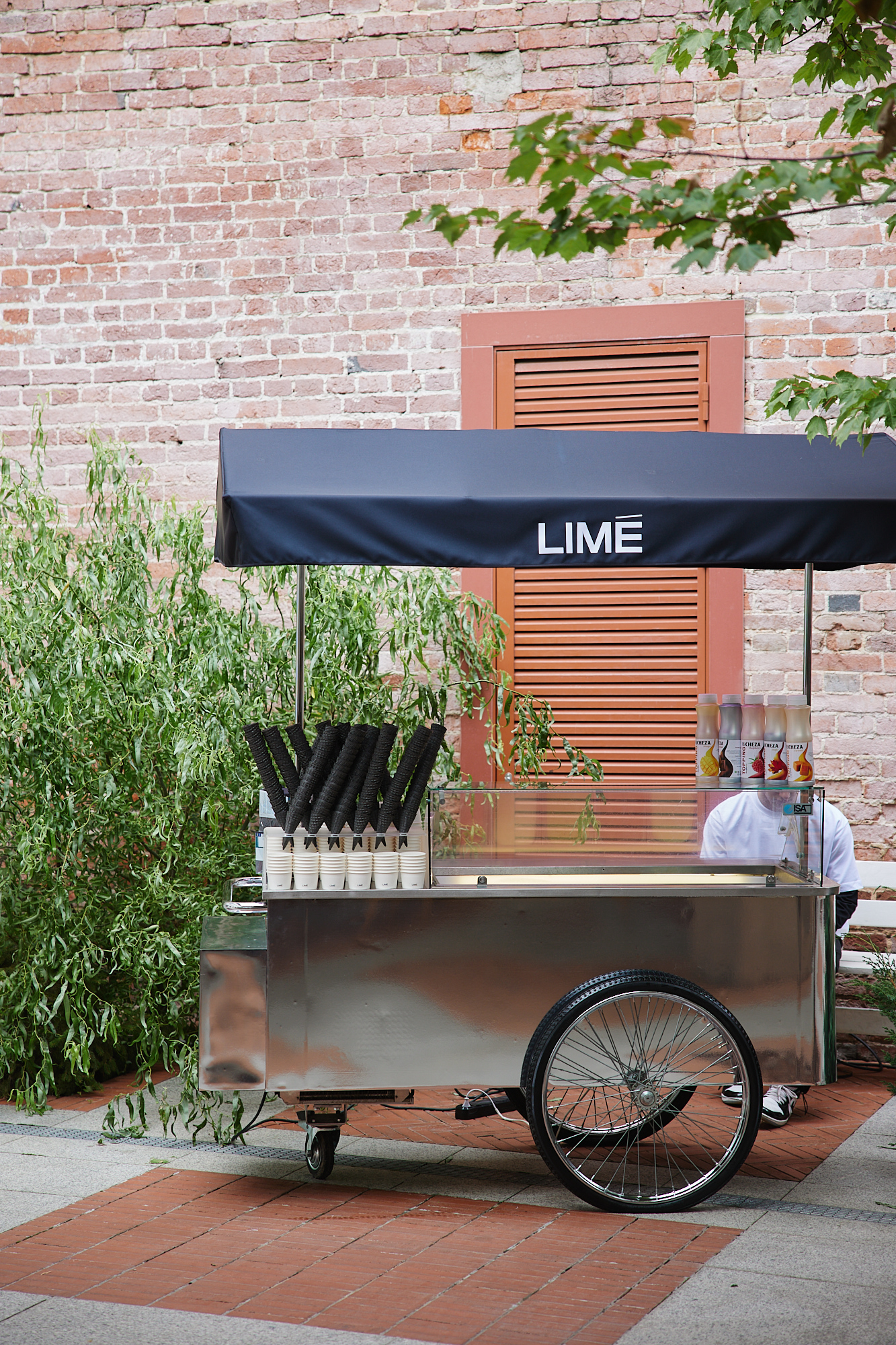 Limé запустил трак с кофе, печеньем и эксклюзивным мерчем бренда (фото 2)