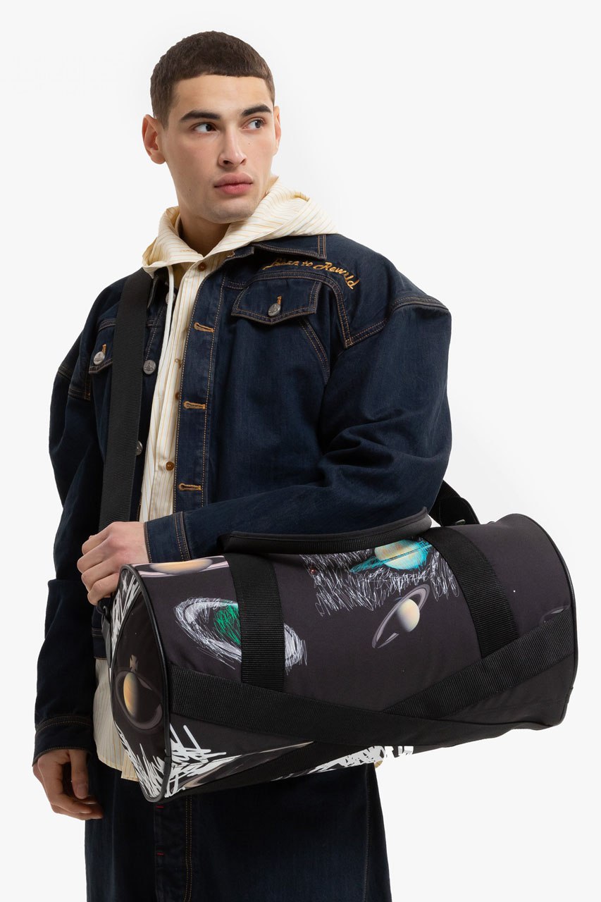 Vivienne Westwood выпустил рюкзаки и сумки в коллаборации с Eastpak (фото 2)