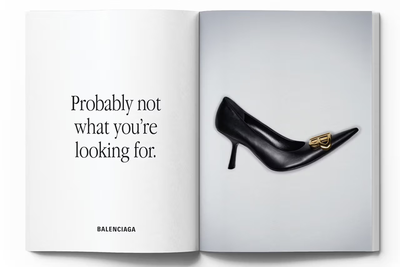 Balenciaga запустил ироничную кампанию в формате книги (фото 1)
