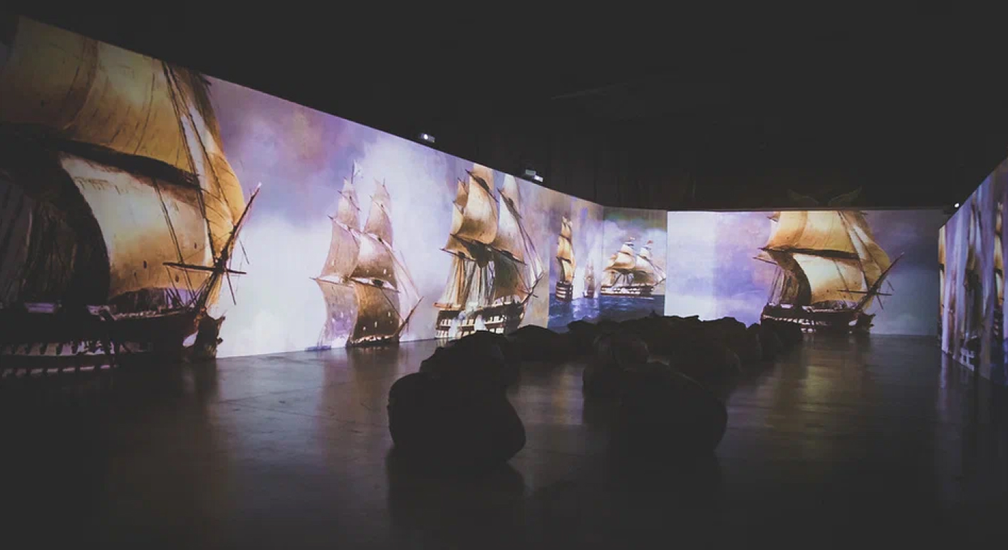 Инсталляция тотального мифа, ретроспектива и Айвазовский: куда идти и что смотреть в музеях в ноябре (фото 14)