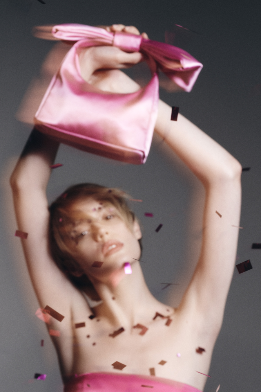 Банты, пайетки, тафта: Limé показал новогоднюю коллекцию (фото 6)