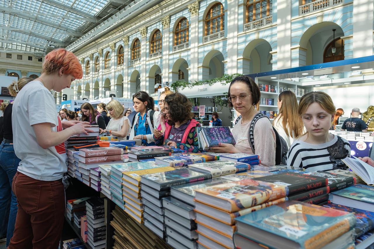 Ярмарка интеллектуальной литературы non/fictio№ отмечает 25-летний юбилей (фото 2)