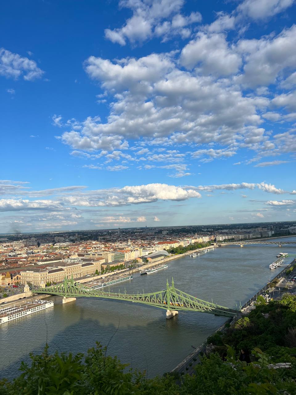 Готические базилики и парижская романтика: гид по Будапешту от редакции BURO. (фото 17)