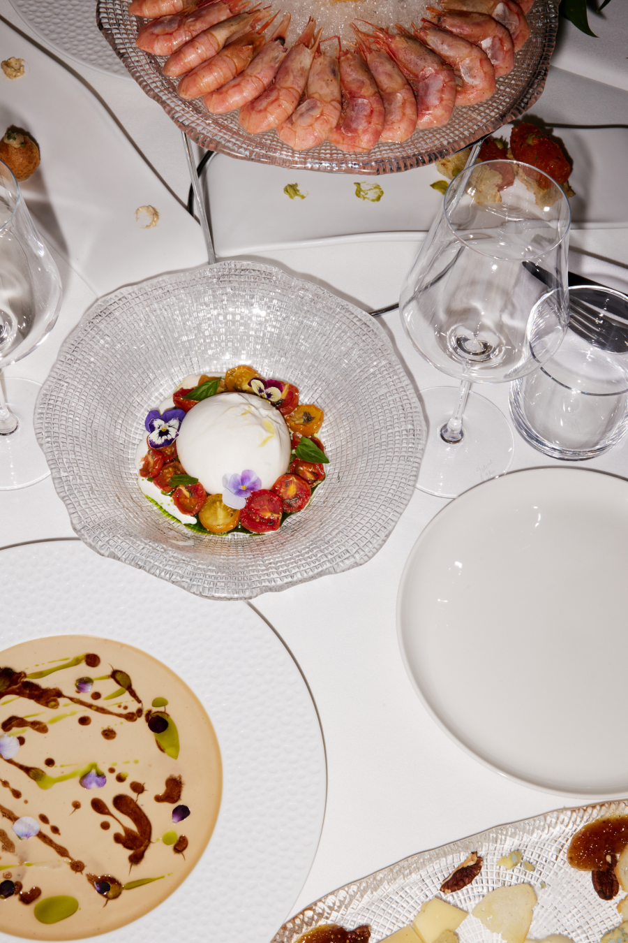 Модный дом Yanina провел бранч по случаю 30-летия (фото 3)