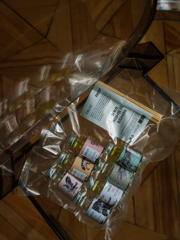 Постельное белье, свечи, диффузоры, игрушки и кулоны: «Рихтер» показал предновогодние коллекции (фото 16)