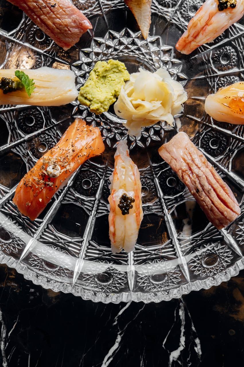 В ресторане Chin Chin девушкам будут безлимитно разливать игристое (фото 1)