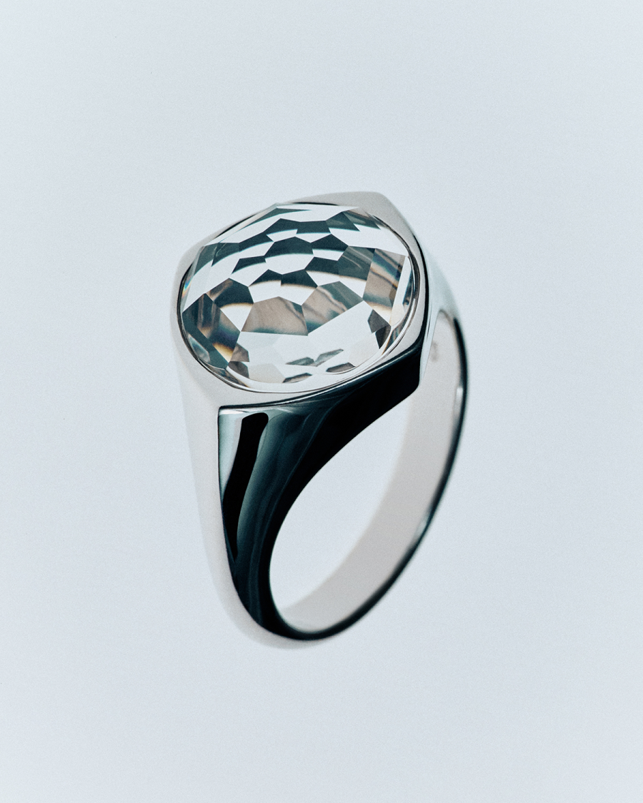 Бренд Avgvst выпустил новую коллекцию /imagine (фото 17)