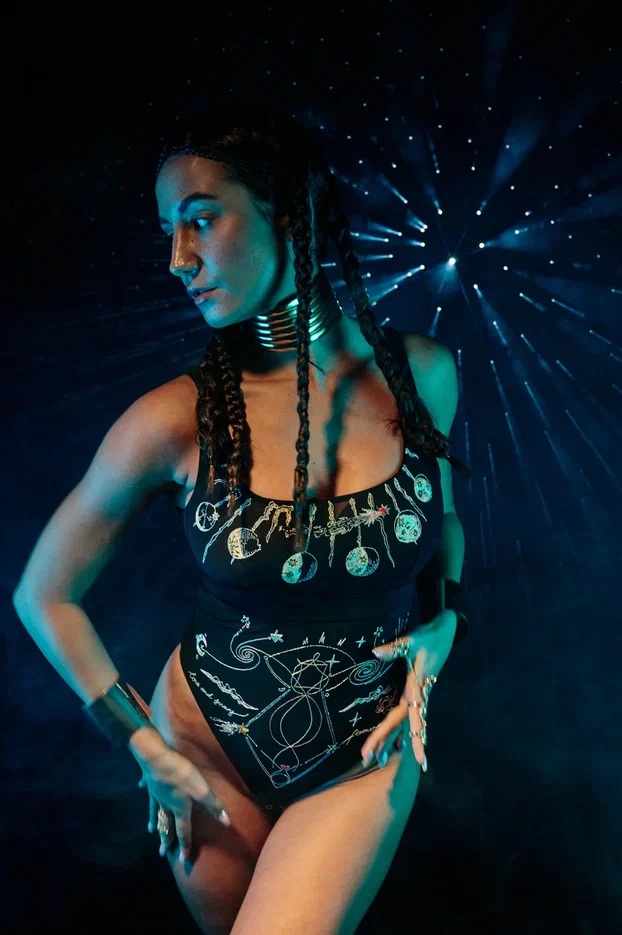 Бренды Le Journal Intime и Love&Swans выпустили коллаборацию (фото 6)