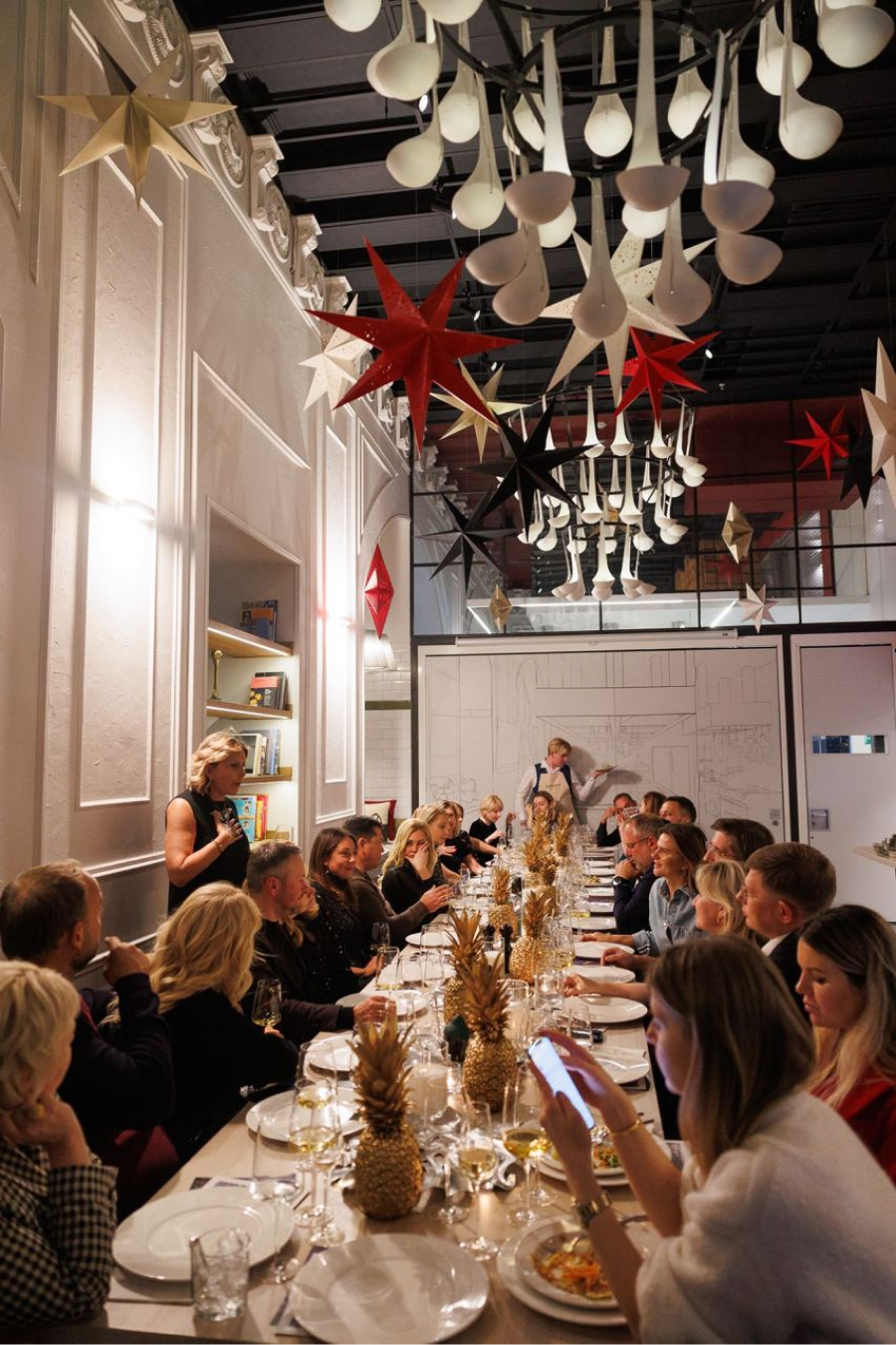 Девелопер Magnum Estate провел ужин в пространстве Novikov Space (фото 1)