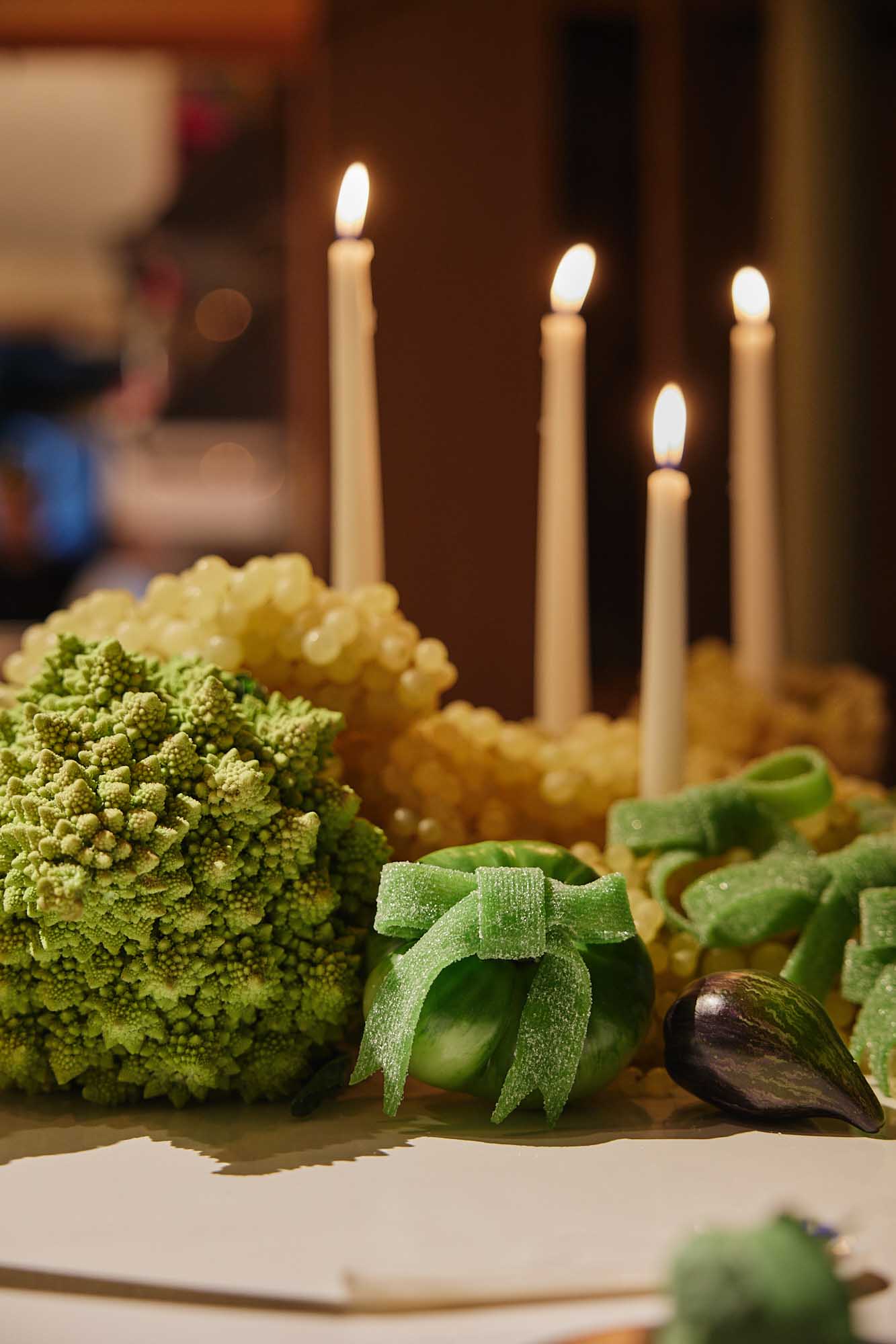 Вдохновение, подсказки и идеи для оформления новогоднего стола от Аси Ричардсон (фото 6)