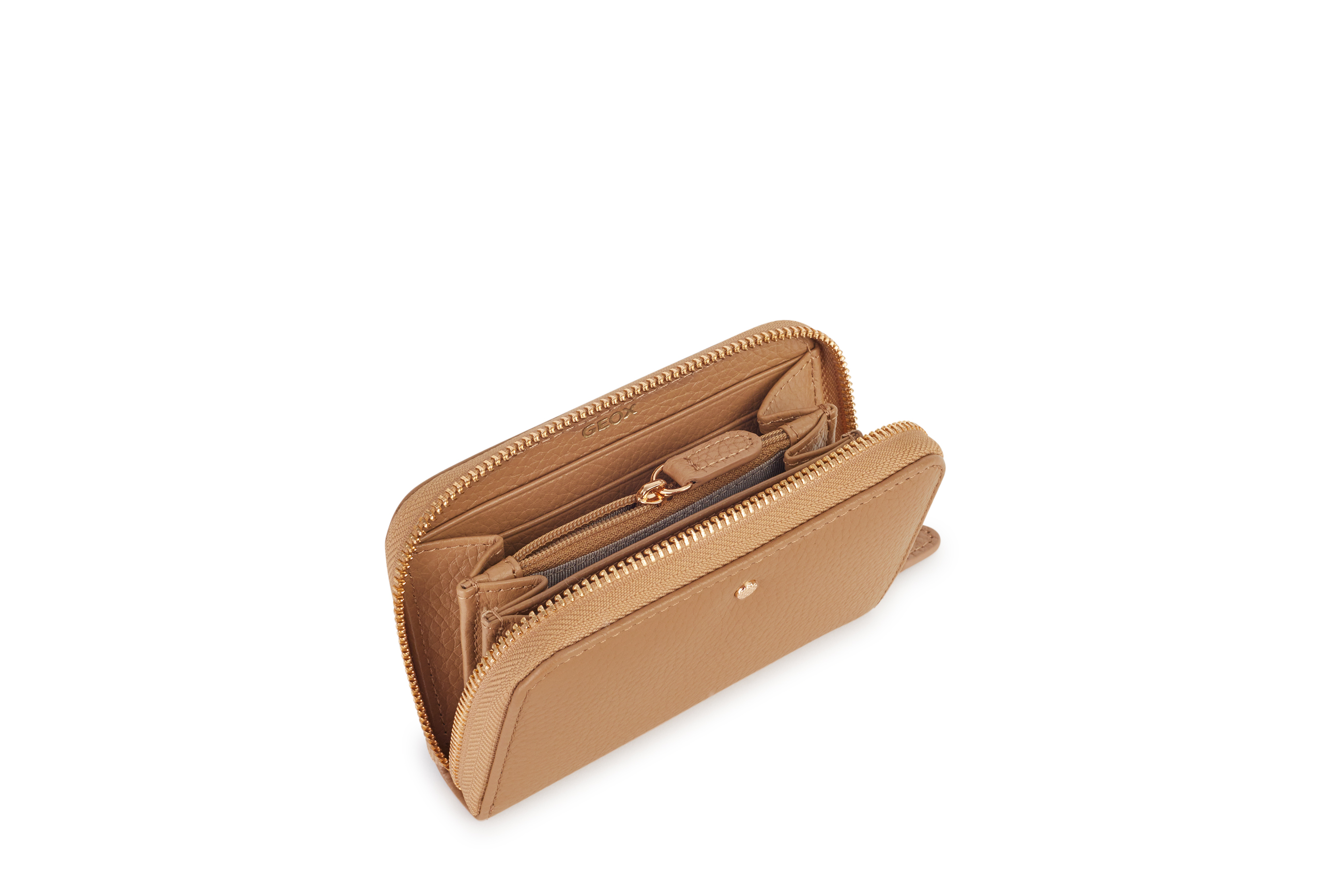 Geox представил зимнюю подборку одежды и обуви (фото 8)