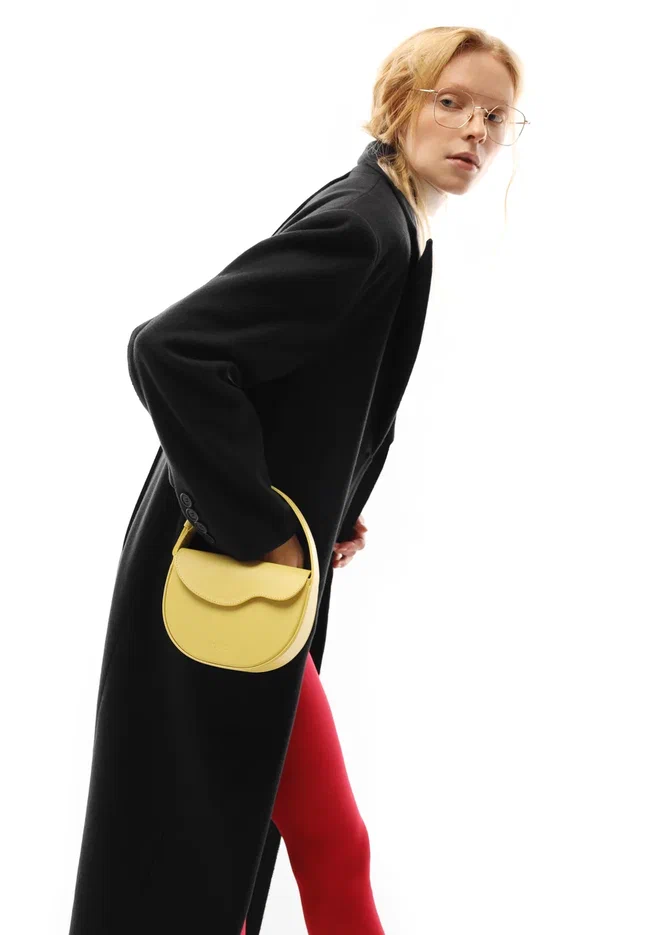 В России запустился бренд сумок THE (фото 2)