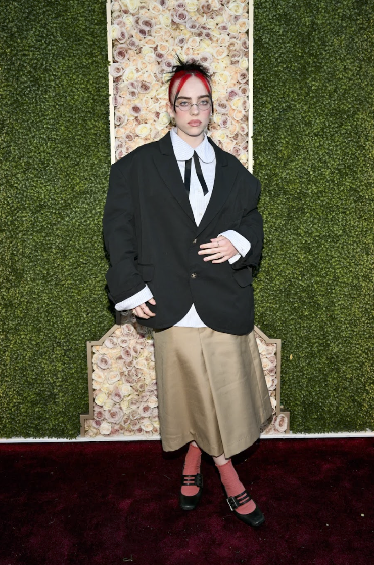 Марго Робби в Armani Prive и Тимоти Шаламе в Celine: красная дорожка «Золотого глобуса – 2024» (фото 17)