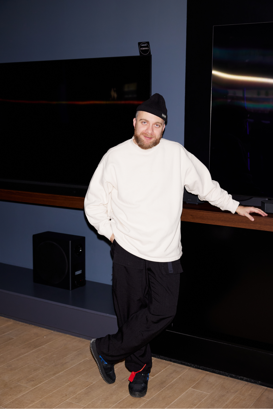 Владислав Лисовец, Евгений Чебатков и Нино Нинидзе на презентации Samsung Galaxy AI (фото 13)