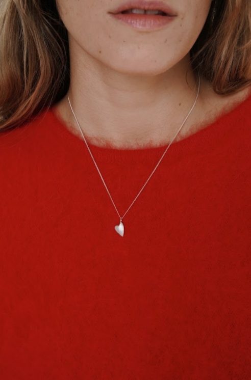 Ювелирный бренд Qari Qris представил праздничную подборку ко Дню всех влюбленных (фото 7)