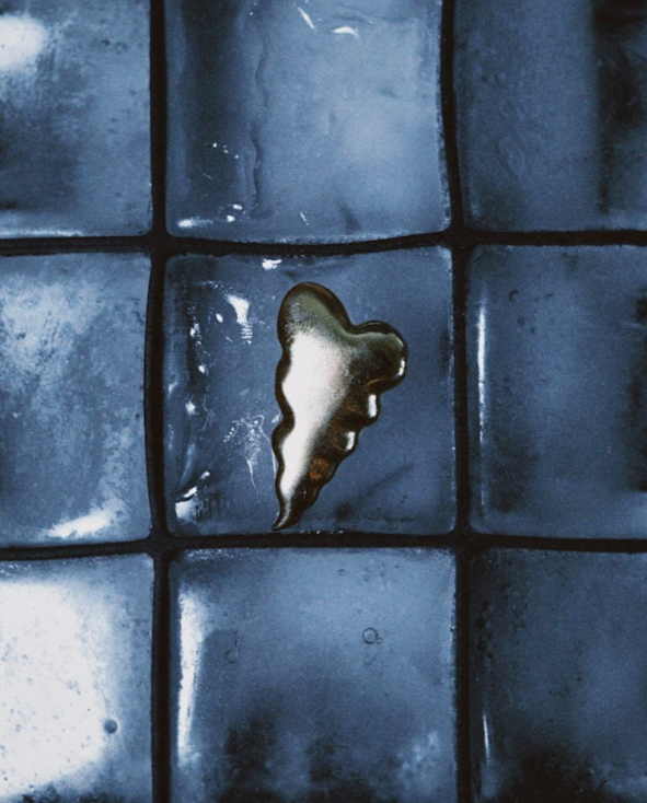 Ювелирный бренд Qari Qris представил праздничную подборку ко Дню всех влюбленных (фото 1)