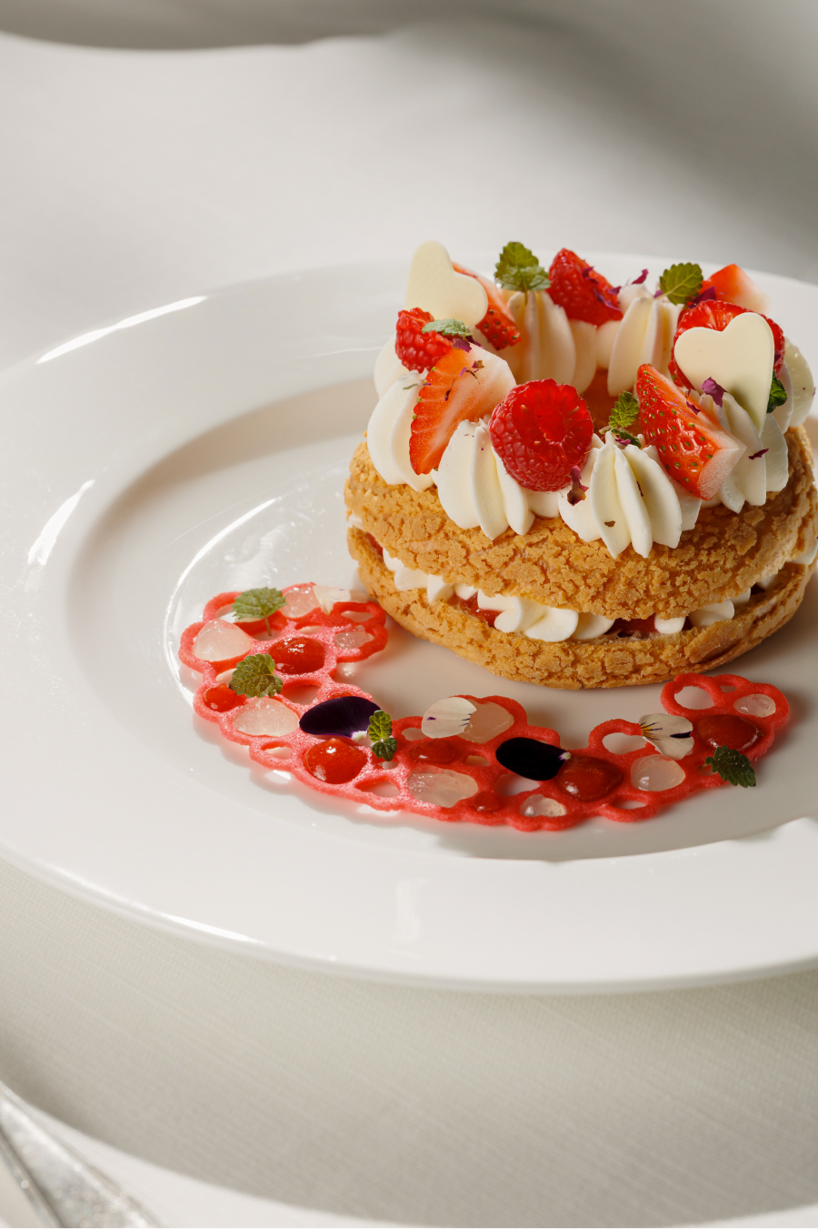 Отель Lotte приглашает на празднование Дня всех влюбленных (фото 8)