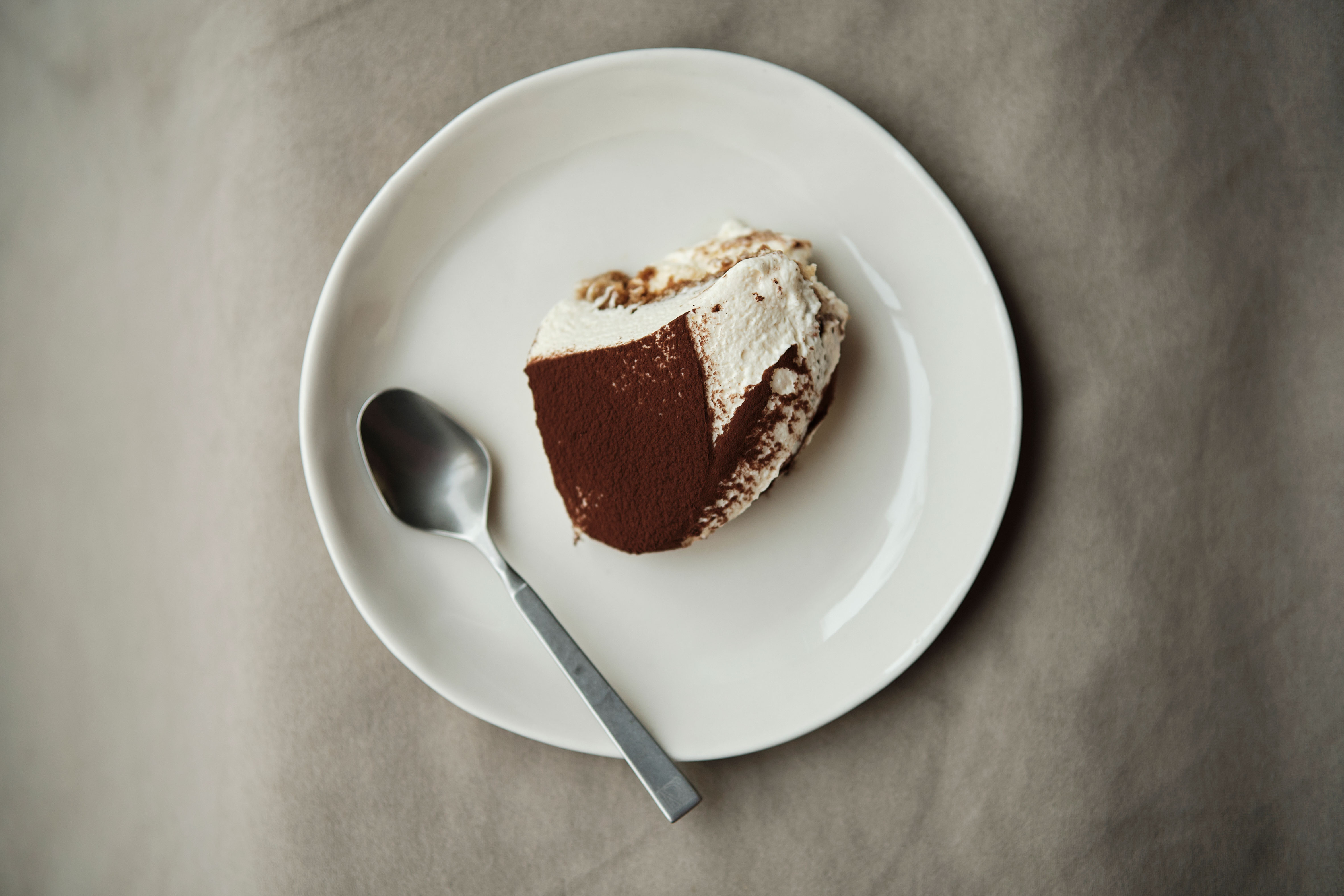 Новости ресторанов: даниш с кремом из арахиса и хурмой, открытие новоорлеанского поп-ап проекта и другие идеи на 14 февраля (фото 3)