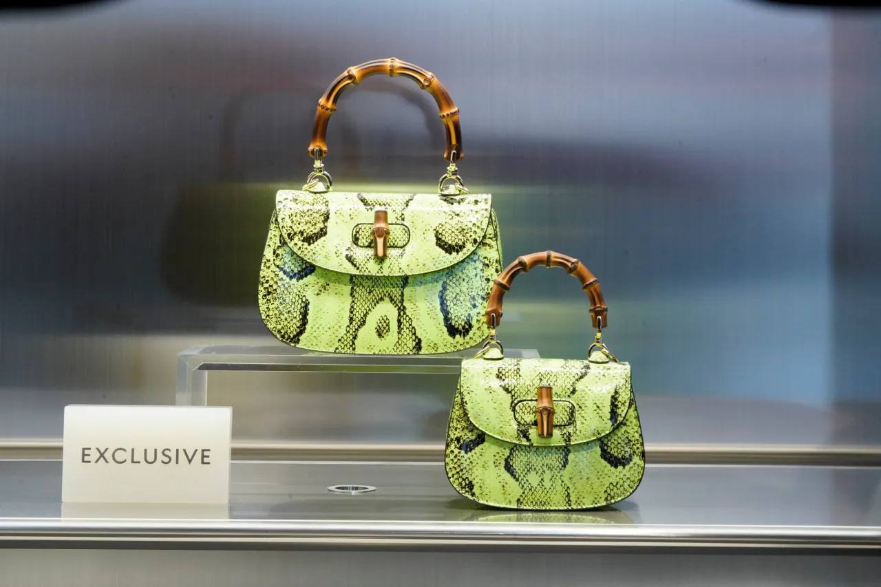 Gucci празднует поступление в продажу дебютной коллекции Сабато де Сарно (фото 4)