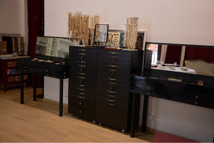 Магазин 818 vintage открывает новое пространство в Москве (фото 3)