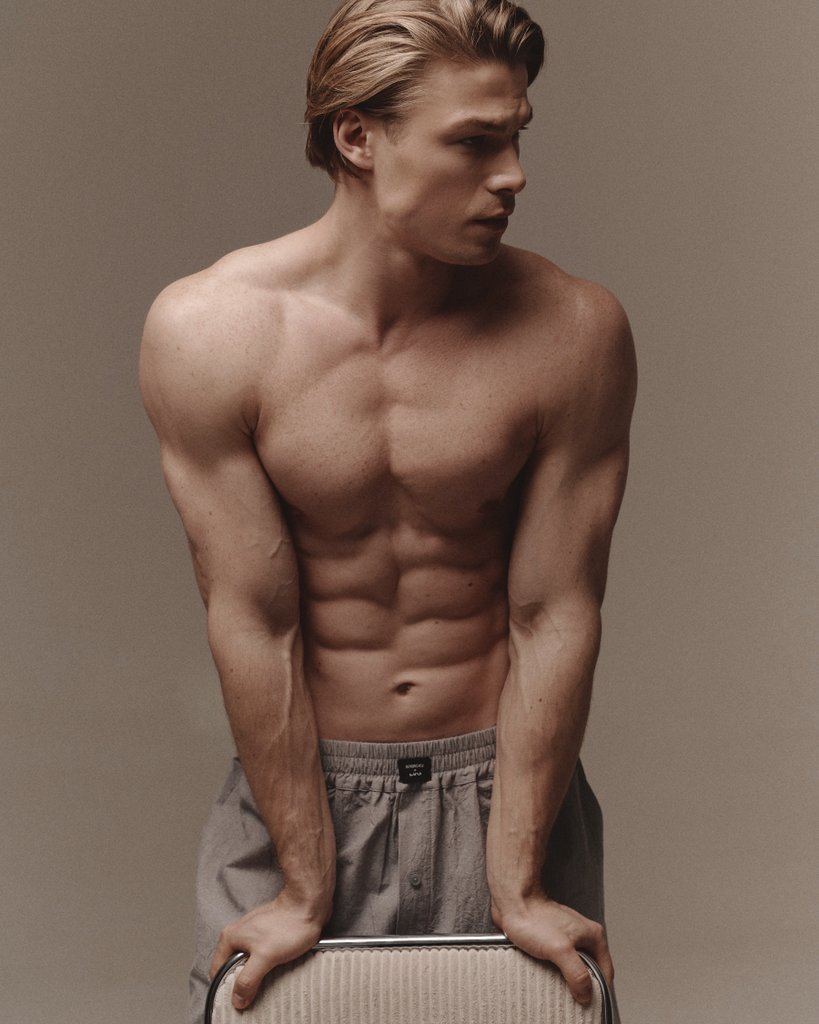 LVG выпустил коллекцию белья в коллаборации с Михаилом Сергачевым (фото 12)