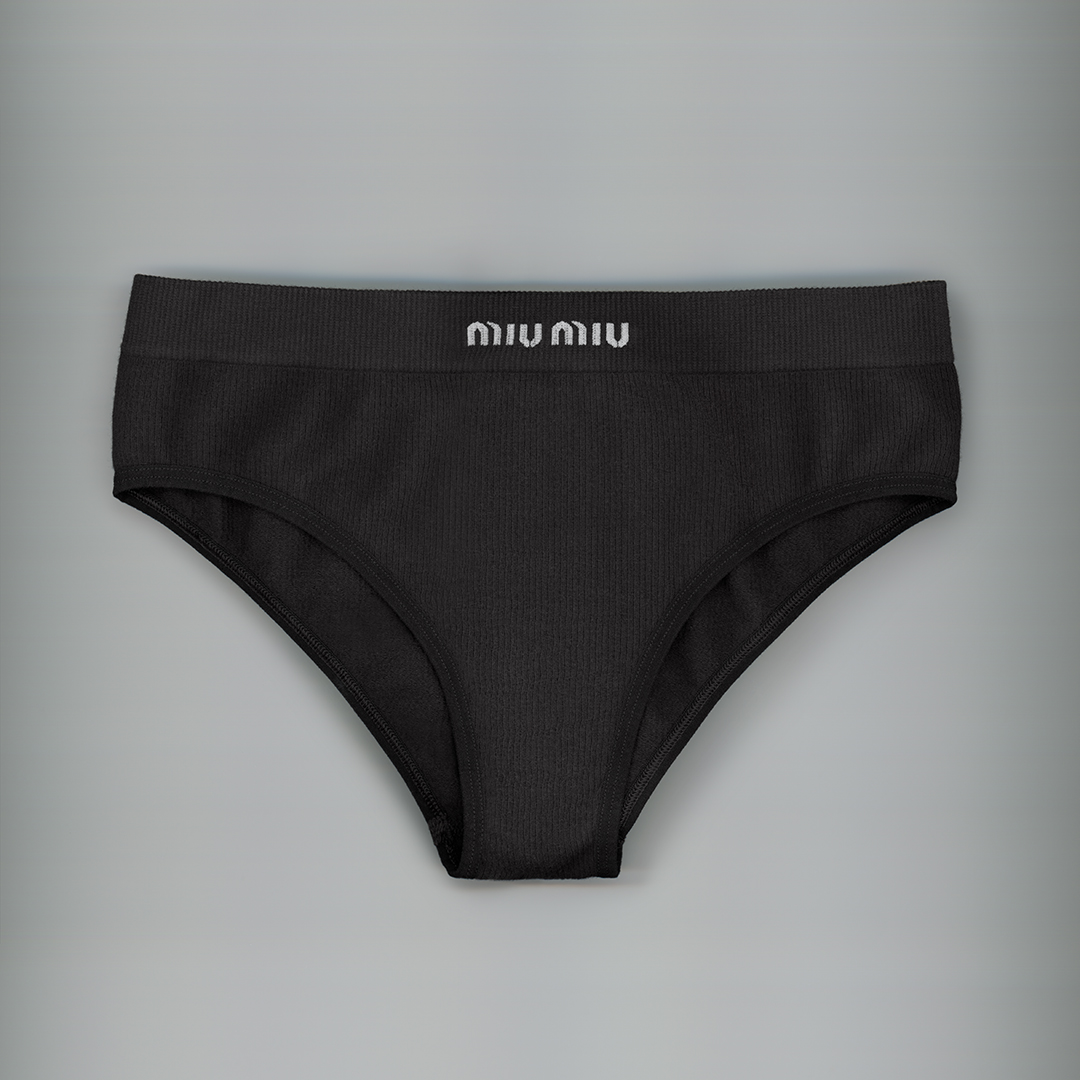 Miu Miu показал капсульную коллекцию бесшовного белья (фото 6)