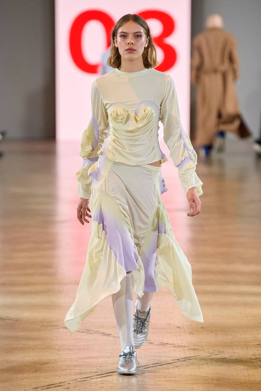 Выпускники Central Saint Martins показали осенние коллекции (фото 13)