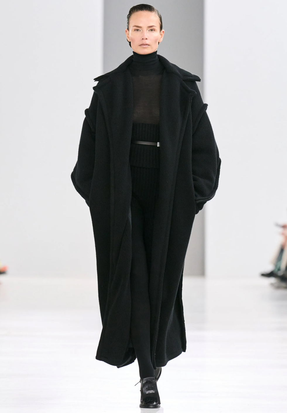 Итоги Недели моды в Милане осень-зима 2024 — 7 трендов, к которым стоит присмотреться уже весной (фото 9)