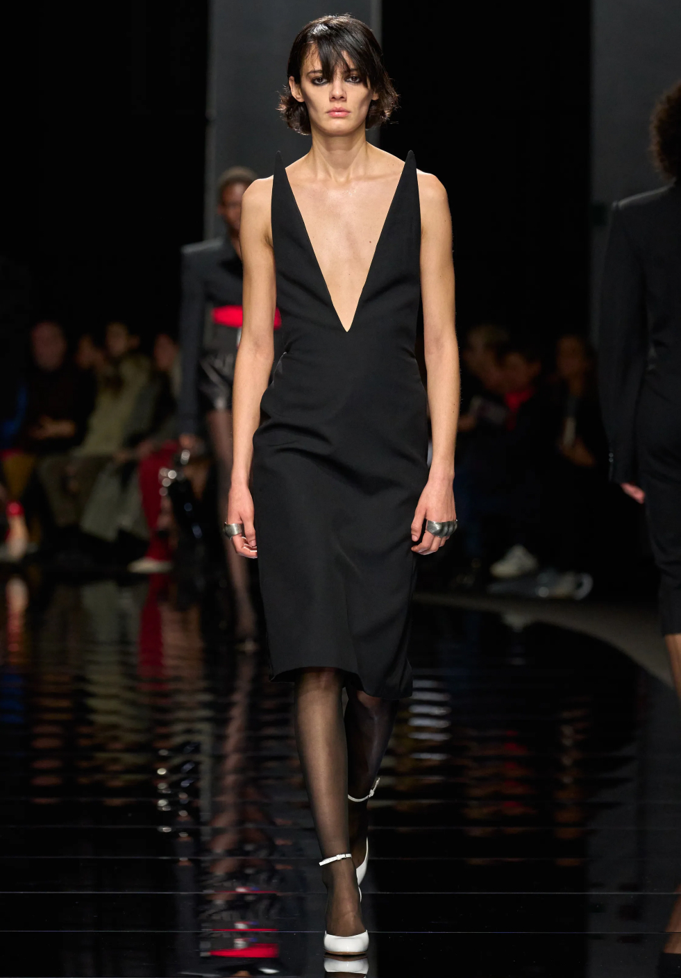 Итоги Недели моды в Милане осень-зима 2024 — 7 трендов, к которым стоит присмотреться уже весной (фото 4)