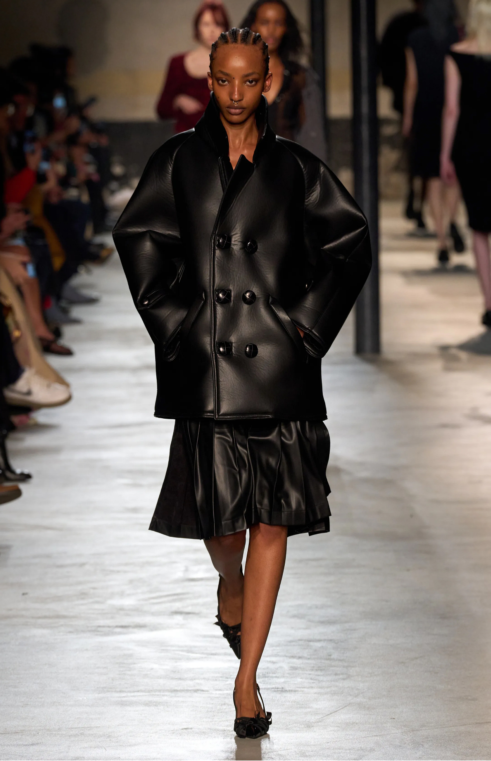 Итоги Недели моды в Милане осень-зима 2024 — 7 трендов, к которым стоит присмотреться уже весной (фото 18)