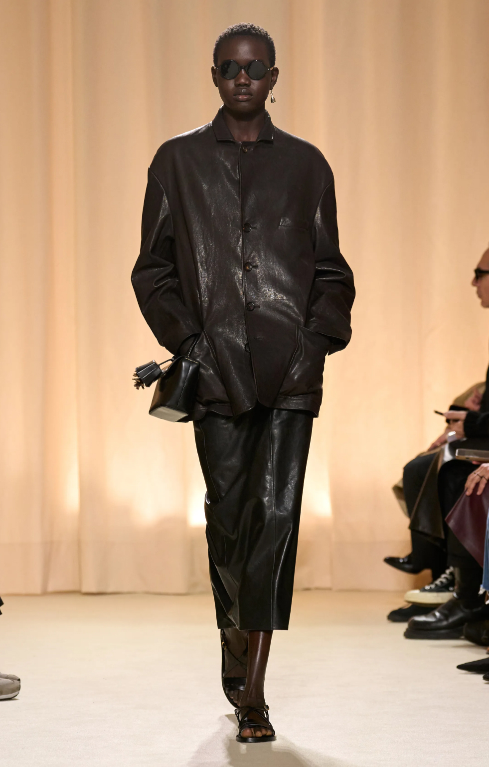 Итоги Недели моды в Милане осень-зима 2024 — 7 трендов, к которым стоит присмотреться уже весной (фото 11)