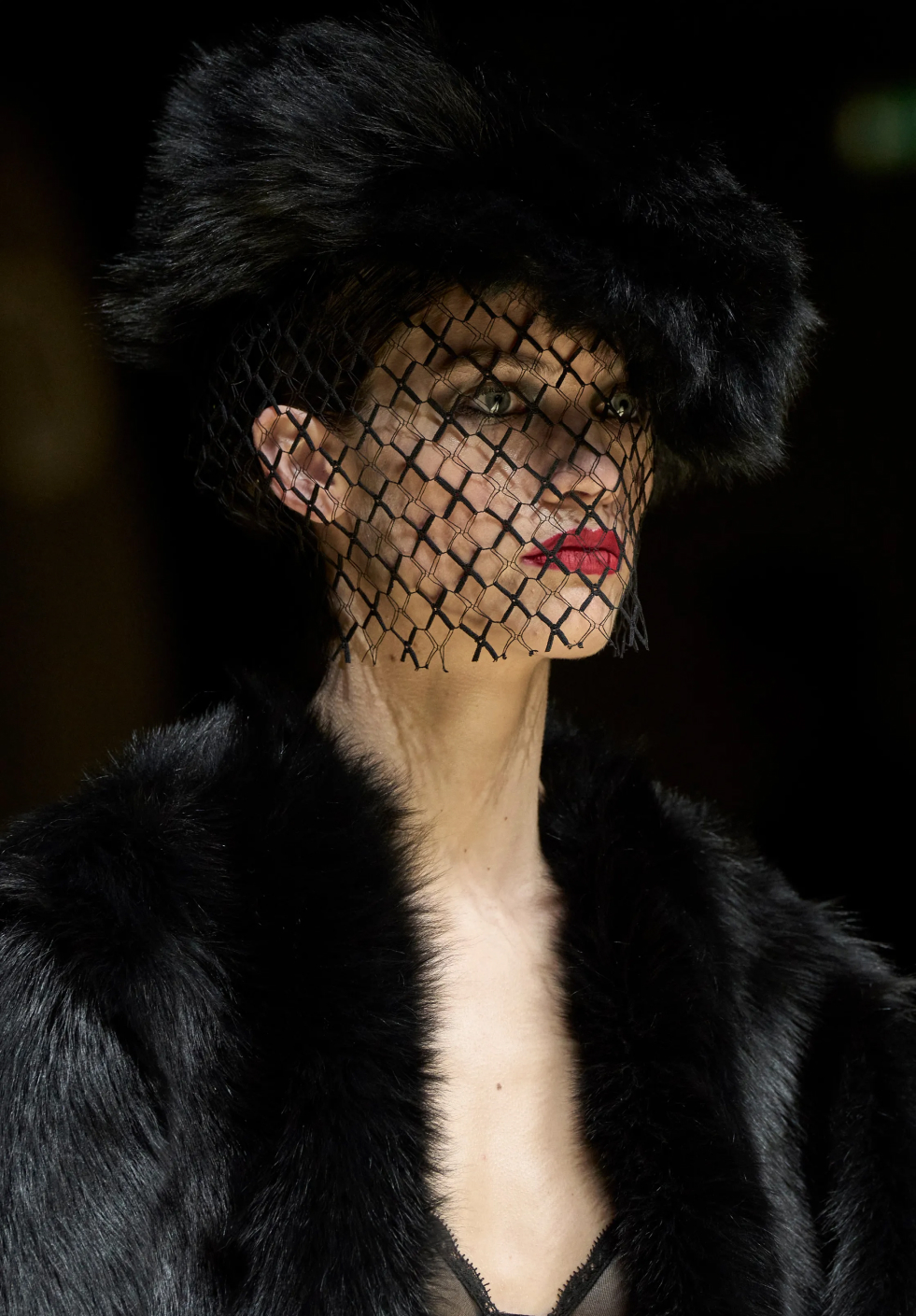 Итоги Недели моды в Милане осень-зима 2024 — 7 трендов, к которым стоит присмотреться уже весной (фото 44)